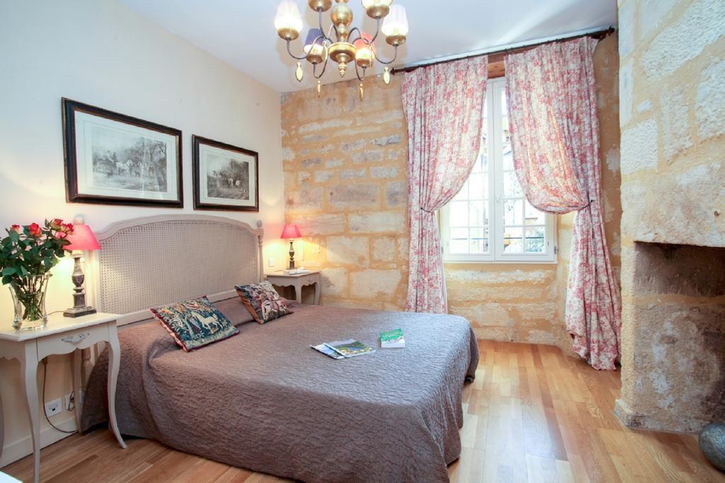 In Sarlat Luxury Rentals, Medieval Center - Maison Fenelon Экстерьер фото